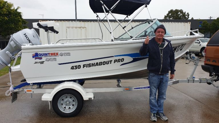 Ray Hansen goes 'Fishabout'....
